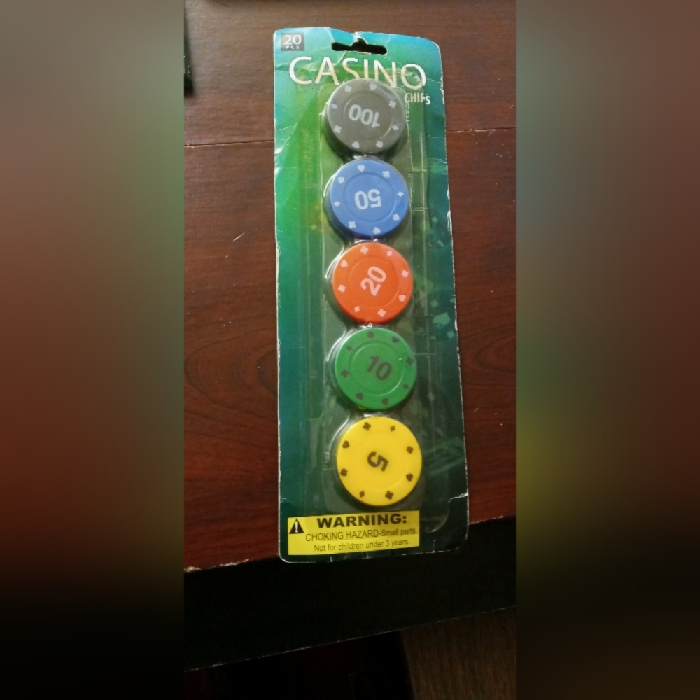 Casino Chips Set 20pcs - Picture 2 of 3
